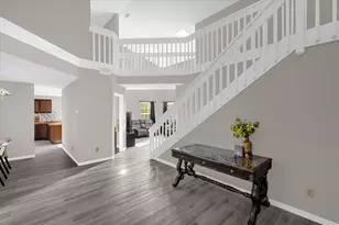 6474 Haughton Ln, Orlando, FL 32835 - Photo 2