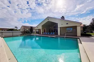 2816 Club Cortile Cir, Kissimmee, FL 34746 - Photo 14