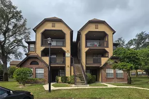 300 Lakepointe Dr, Altamonte Springs, FL 32701 - Photo 1