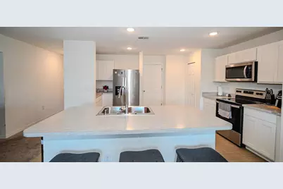 265 Gladiola Court, Kissimmee, FL 34759 - Photo 2