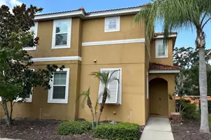 820 Las Fuentes Dr, Kissimmee, FL 34746 - Photo 2