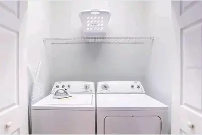 820 Las Fuentes Drive, Kissimmee, FL 34746 - Photo 8