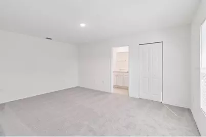 701 Tejon Avenue SW, Palm Bay, FL 32908 - Photo 8