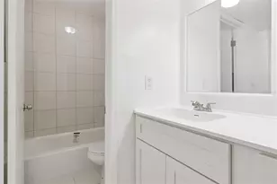 1836 N Crystal Lake Dr, Lakeland, FL 33801 - Photo 22