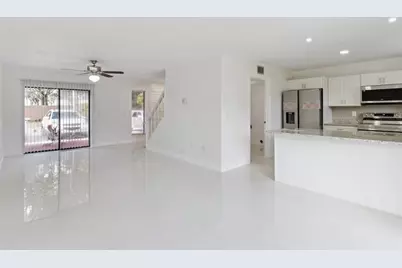 1836 N Crystal Lake Drive, Lakeland, FL 33801 - Photo 6