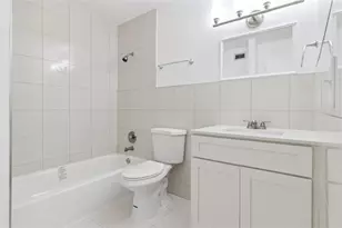 1836 N Crystal Lake Dr, Lakeland, FL 33801 - Photo 18