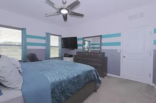 16402 Blooming Cherry Dr, Groveland, FL 34736 - Photo 10