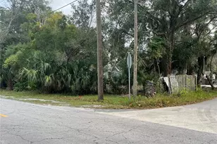 704 W Euclid Ave, Deland, FL 32720 - Photo 20