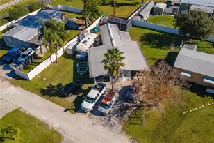 2753 Burrows Ave, Kissimmee, FL 34744 - Photo 6