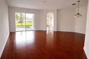 927 Shadowmoss Dr, Winter Garden, FL 34787 - Photo 4