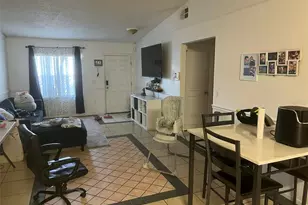 1081 Woodman Way, Orlando, FL 32818 - Photo 4