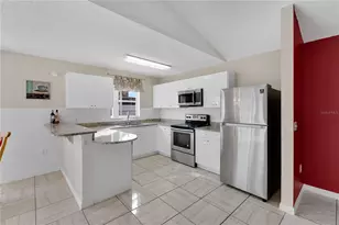 2529 Hamlet Ln, Kissimmee, FL 34746 - Photo 4