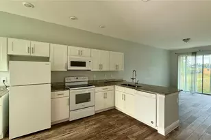710 Leopard Ct, Kissimmee, FL 34759 - Photo 2