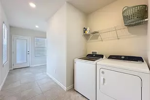 1997 Tohoqua Blvd, Kissimmee, FL 34744 - Photo 10