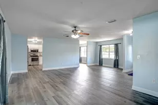 3648 Dogwood Pl, Lakeland, FL 33812 - Photo 8