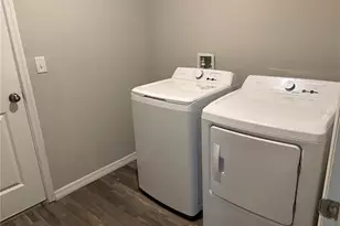 904 Gillingham Ct, Kissimmee, FL 34758 - Photo 12