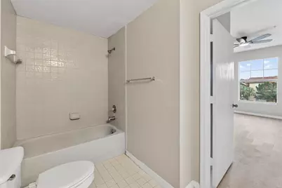 5572 Metrowest Boulevard #304, Orlando, FL 32811 - Photo 48