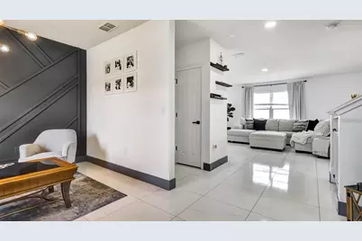 623 Citrus Isle Boulevard, Davenport, FL 33837 - Photo 8