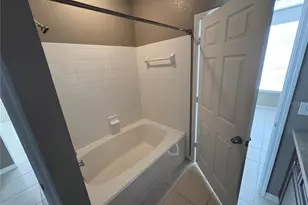 9061 Lee Vista Blvd, Orlando, FL 32829 - Photo 16