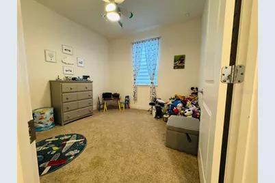 4913 Rain Shadow Drive, Saint Cloud, FL 34772 - Photo 10