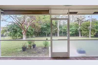 132 Chestnut Circle, Royal Palm Beach, FL 33411 - Photo 38