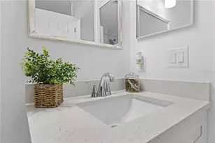 2224 Greenview Cir, Orlando, FL 32808 - Photo 30