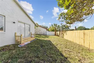 2224 Greenview Cir, Orlando, FL 32808 - Photo 36