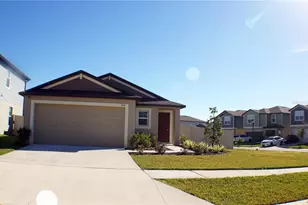 1714 Lanier Rd, Zephyrhills, FL 33541 - Photo 1