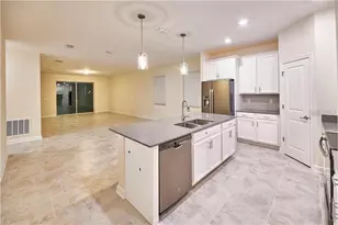 4312 Seven Canyons Dr, Kissimmee, FL 34746 - Photo 6