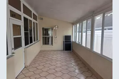 9925 Dean Oaks Court, Orlando, FL 32825 - Photo 10