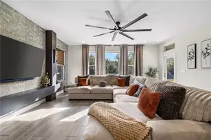 18344 Oliver Twist Wy, Winter Garden, FL 34787 - Photo 8