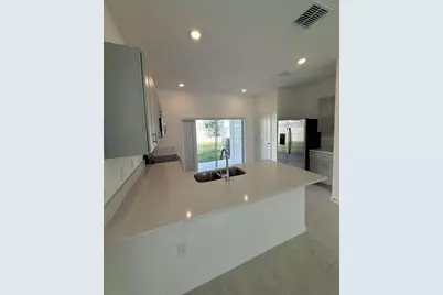 2976 Skyline Loop, Kissimmee, FL 34758 - Photo 10