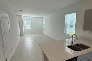 2976 Skyline Loop, Kissimmee, FL 34758 - Photo 4