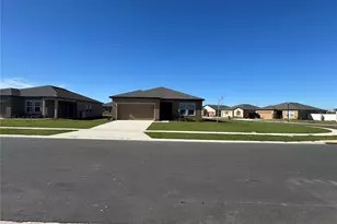 3542 Evening Star Dr, Winter Haven, FL 33881 - Photo 2