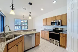 461 Indian Wells Ave, Poinciana, FL 34759 - Photo 10