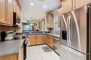 2472 Palm Tree Dr, Kissimmee, FL 34759 - Photo 12