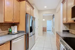 2472 Palm Tree Dr, Kissimmee, FL 34759 - Photo 16