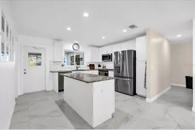 8208 Banyan Boulevard, Orlando, FL 32819 - Photo 12