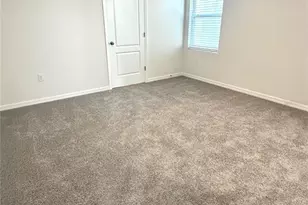 2842 Waterlily Wy, Kissimmee, FL 34759 - Photo 12