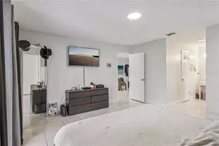 841 W Birchwood Cir, Kissimmee, FL 34743 - Photo 10