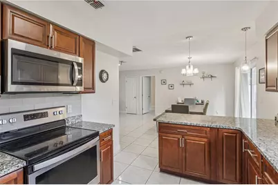 841 W Birchwood Circle, Kissimmee, FL 34743 - Photo 8