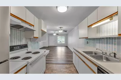 381 Winter Ridge Boulevard, Winter Haven, FL 33881 - Photo 6