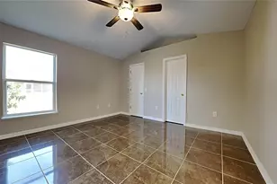 56 E 56 Peterlee Ct Ct, Kissimmee, FL 34758 - Photo 6