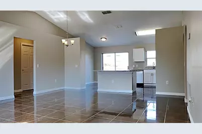 56 E 56 Peterlee Ct. Court, Kissimmee, FL 34758 - Photo 2