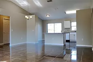 56 E 56 Peterlee Ct Ct, Kissimmee, FL 34758 - Photo 2