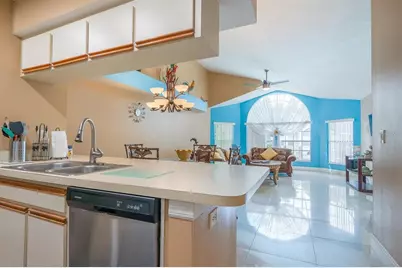 5012 Laguna Bay Circle #74, Kissimmee, FL 34746 - Photo 8