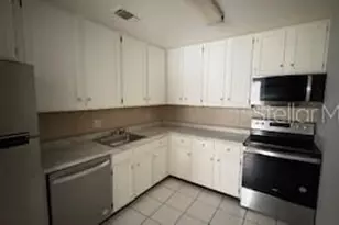 3956 Versailles Dr, Orlando, FL 32808 - Photo 4