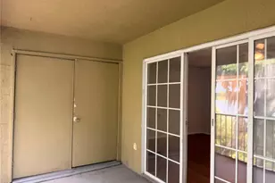 3956 Versailles Dr, Orlando, FL 32808 - Photo 6