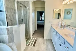 12180 Amica Loop, Venice, FL 34293 - Photo 16