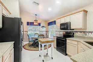 121 Rialto Rd, Poinciana, FL 34759 - Photo 10